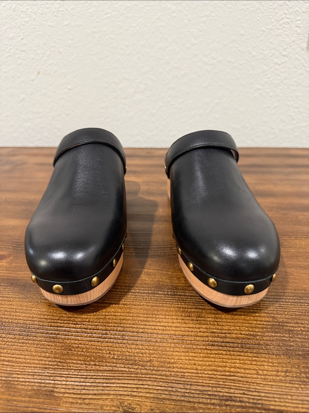 J.Crew Convertible Leather Clogs wood sole stud detail versatile strap Size 8 - Picture 5 of 8